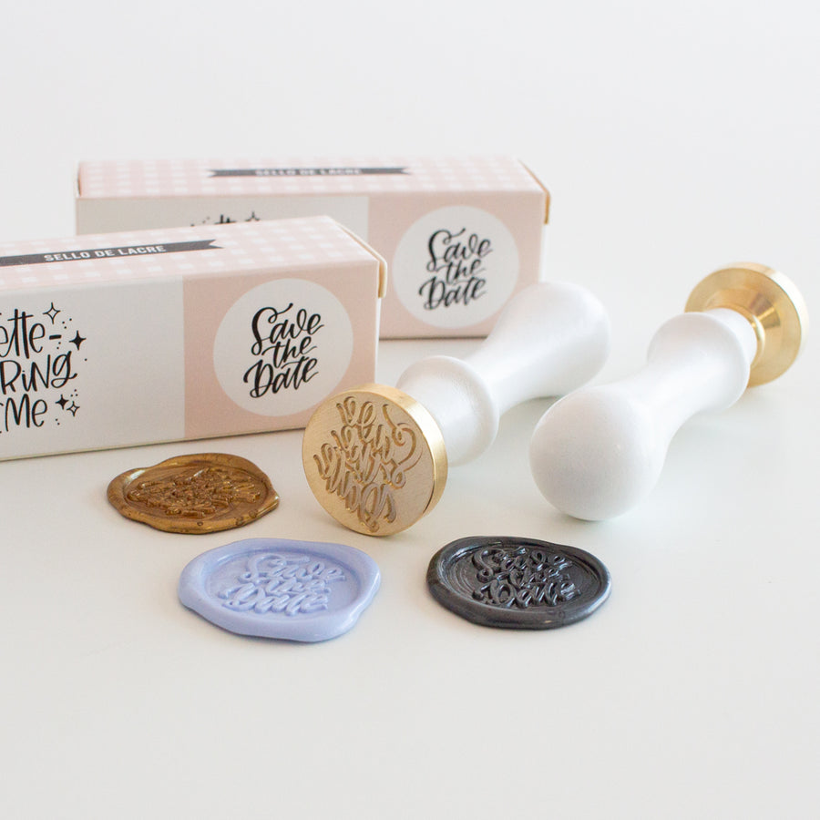 sello-de-lacre-lettering-and-m-VVMT018094
